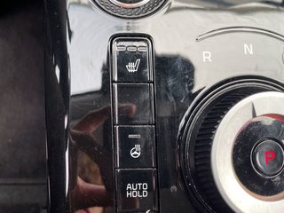 2024 Kia Niro Plug-In Hybrid in St-Jérôme, Quebec - 13 - w320h240px