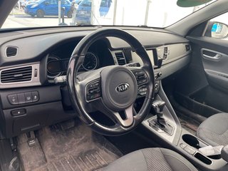 2019 Kia NIRO in St-Jérôme, Quebec - 3 - w320h240px