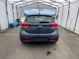 Kia Rio 5-door  2020 à St-Jérôme, Québec - 6 - w320h240px