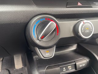 Kia Rio 5-door  2020 à St-Jérôme, Québec - 14 - w320h240px