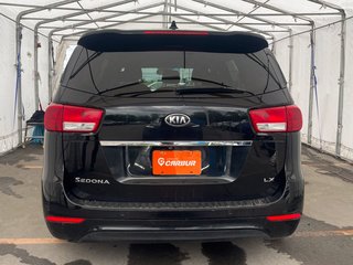 2018 Kia Sedona in St-Jérôme, Quebec - 6 - w320h240px