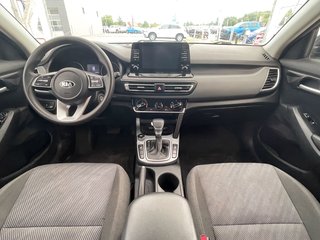 2021 Kia Seltos in St-Jérôme, Quebec - 10 - w320h240px