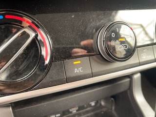 Kia Seltos  2022 à St-Jérôme, Québec - 14 - w320h240px