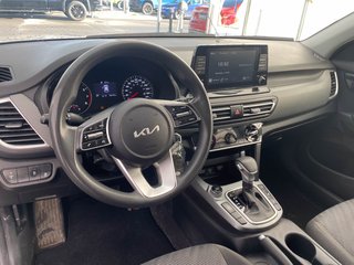 Kia Seltos  2022 à St-Jérôme, Québec - 3 - w320h240px