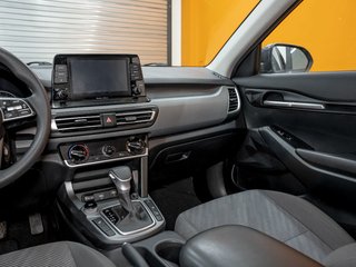 Kia Seltos  2023 à St-Jérôme, Québec - 18 - w320h240px