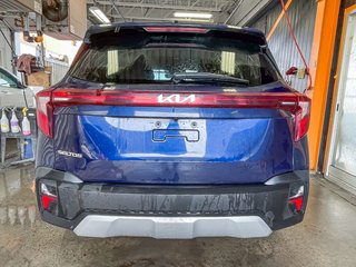 Kia Seltos  2024 à St-Jérôme, Québec - 6 - w320h240px