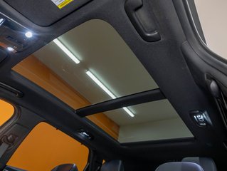 2022 Kia Sorento Plug-In Hybrid in St-Jérôme, Quebec - 4 - w320h240px