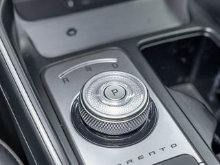 Kia Sorento Plug-In Hybrid  2025 à St-Jérôme, Québec - 24 - w320h240px
