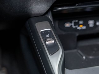 Kia Sorento Plug-In Hybrid  2025 à St-Jérôme, Québec - 16 - w320h240px