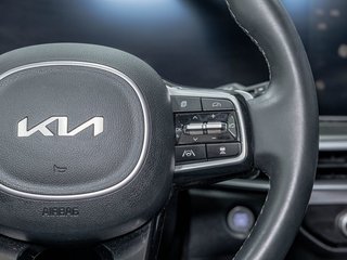 Kia Sorento Plug-In Hybrid  2025 à St-Jérôme, Québec - 15 - w320h240px