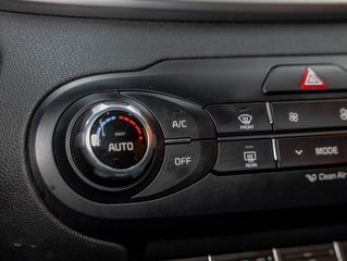 Kia Sorento  2017 à St-Jérôme, Québec - 22 - w320h240px