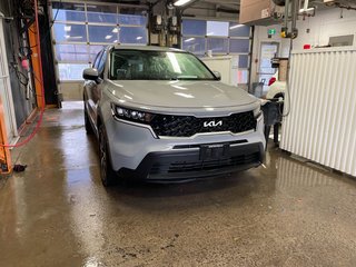 Kia Sorento  2022 à St-Jérôme, Québec - 9 - w320h240px