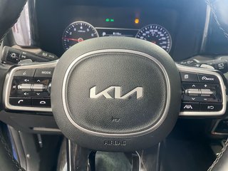 Kia Sorento  2023 à St-Jérôme, Québec - 14 - w320h240px