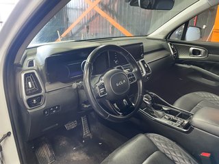 2023 Kia Sorento in St-Jérôme, Quebec - 5 - w320h240px