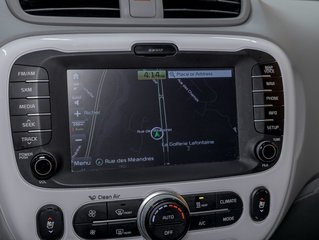 2018 Kia SOUL EV in St-Jérôme, Quebec - 17 - w320h240px