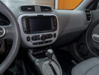 Kia SOUL EV  2019 à St-Jérôme, Québec - 18 - w320h240px