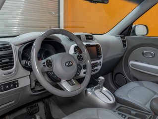 Kia SOUL EV  2019 à St-Jérôme, Québec - 2 - w320h240px