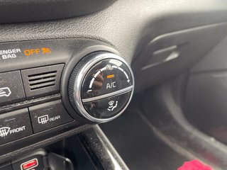 Kia SOUL EV  2022 à St-Jérôme, Québec - 17 - w320h240px