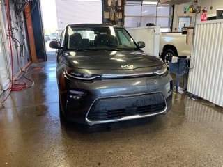 2022 Kia Soul EV in St-Jérôme, Quebec - 10 - w320h240px