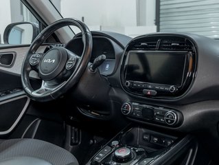 Kia SOUL EV  2023 à St-Jérôme, Québec - 27 - w320h240px