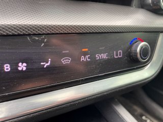 2023 Kia Sportage Hybrid in St-Jérôme, Quebec - 16 - w320h240px
