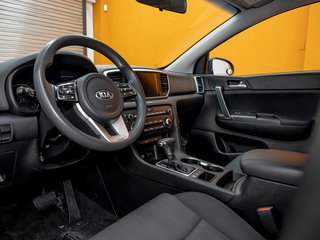 Kia Sportage  2020 à St-Jérôme, Québec - 2 - w320h240px
