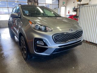 Kia Sportage  2020 à St-Jérôme, Québec - 10 - w320h240px