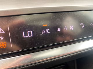 Kia Sportage  2023 à St-Jérôme, Québec - 17 - w320h240px