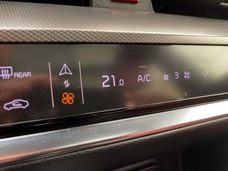 2023 Kia Sportage in St-Jérôme, Quebec - 17 - w320h240px