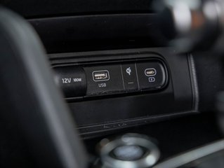 Kia Sportage  2023 à St-Jérôme, Québec - 24 - w320h240px
