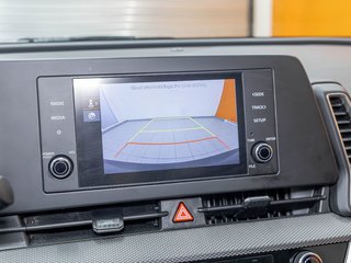 2023 Kia Sportage in St-Jérôme, Quebec - 17 - w320h240px
