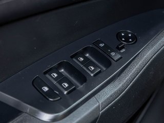 2023 Kia Sportage in St-Jérôme, Quebec - 23 - w320h240px