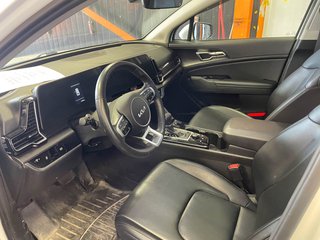 Kia Sportage  2023 à St-Jérôme, Québec - 5 - w320h240px
