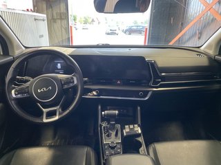Kia Sportage  2023 à St-Jérôme, Québec - 13 - w320h240px