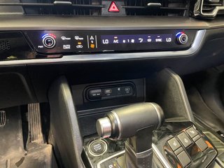 Kia Sportage  2023 à St-Jérôme, Québec - 18 - w320h240px