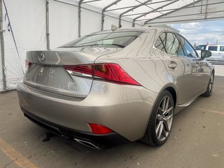 Lexus IS 300  2017 à St-Jérôme, Québec - 10 - w320h240px