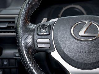 Lexus IS 300  2017 à St-Jérôme, Québec - 15 - w320h240px