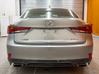 Lexus IS 300  2017 à St-Jérôme, Québec - 8 - w320h240px