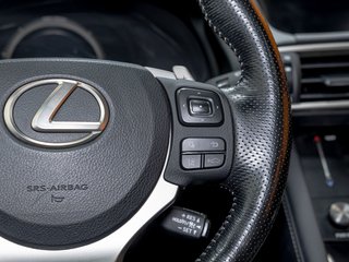 Lexus IS 300  2017 à St-Jérôme, Québec - 16 - w320h240px