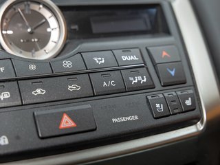 Lexus NX 200t  2017 à St-Jérôme, Québec - 22 - w320h240px