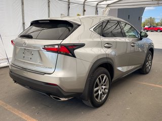 Lexus NX 200t  2017 à St-Jérôme, Québec - 9 - w320h240px