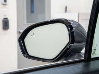 2021 Lincoln Corsair in St-Jérôme, Quebec - 38 - w320h240px