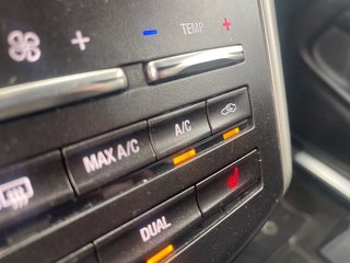 Lincoln MKC  2019 à St-Jérôme, Québec - 16 - w320h240px