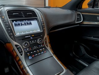 Lincoln MKX  2018 à St-Jérôme, Québec - 22 - w320h240px