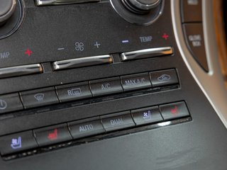 2019 Lincoln NAUTILUS in St-Jérôme, Quebec - 21 - w320h240px