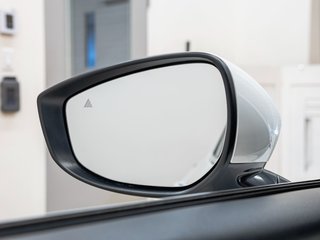 2021 Mazda CX-30 in St-Jérôme, Quebec - 31 - w320h240px