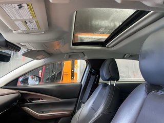 Mazda CX-30  2021 à St-Jérôme, Québec - 3 - w320h240px