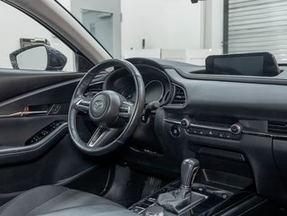 2022 Mazda CX-30 in St-Jérôme, Quebec - 27 - w320h240px