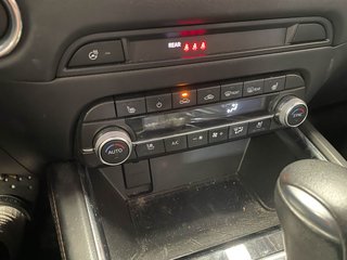 2020 Mazda CX-5 in St-Jérôme, Quebec - 14 - w320h240px