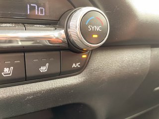 2023 Mazda CX-50 in St-Jérôme, Quebec - 16 - w320h240px